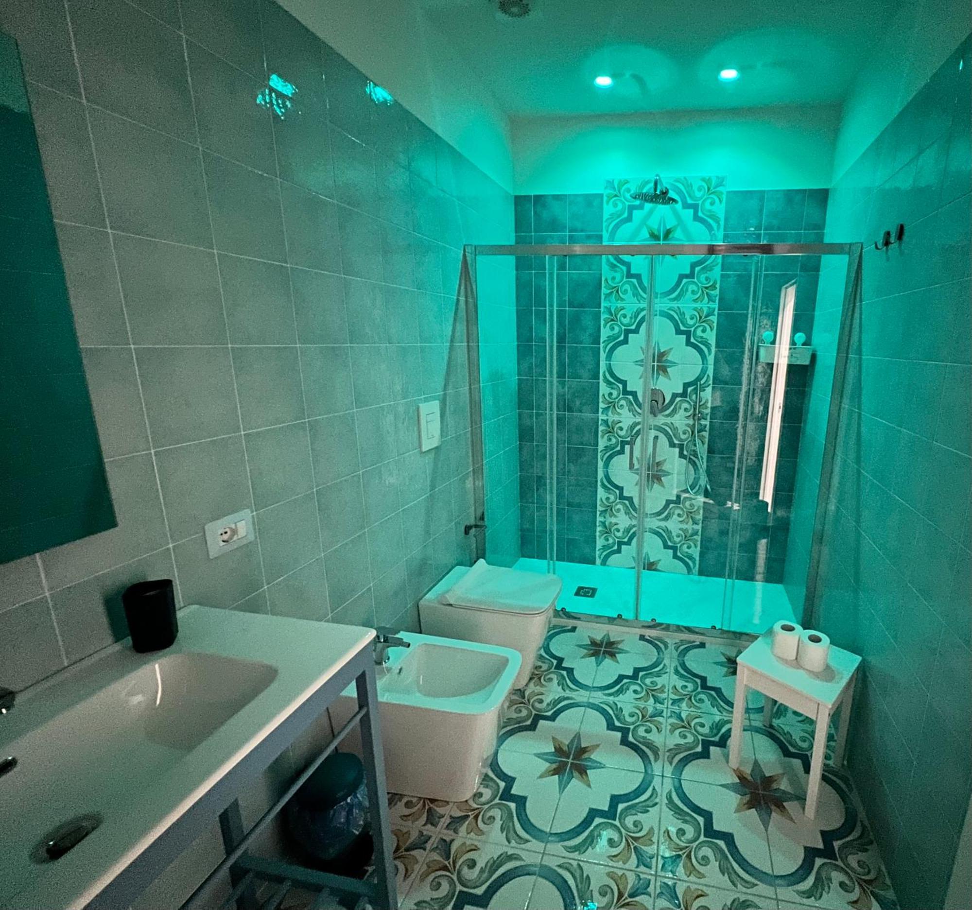 Dei Gerolomini Hotel Napoli Ngoại thất bức ảnh
