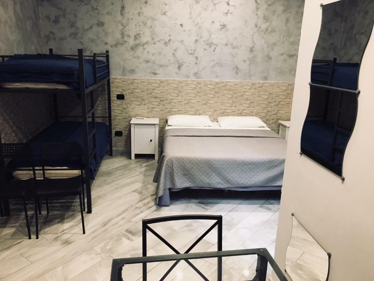 Dei Gerolomini Hotel Napoli Ngoại thất bức ảnh