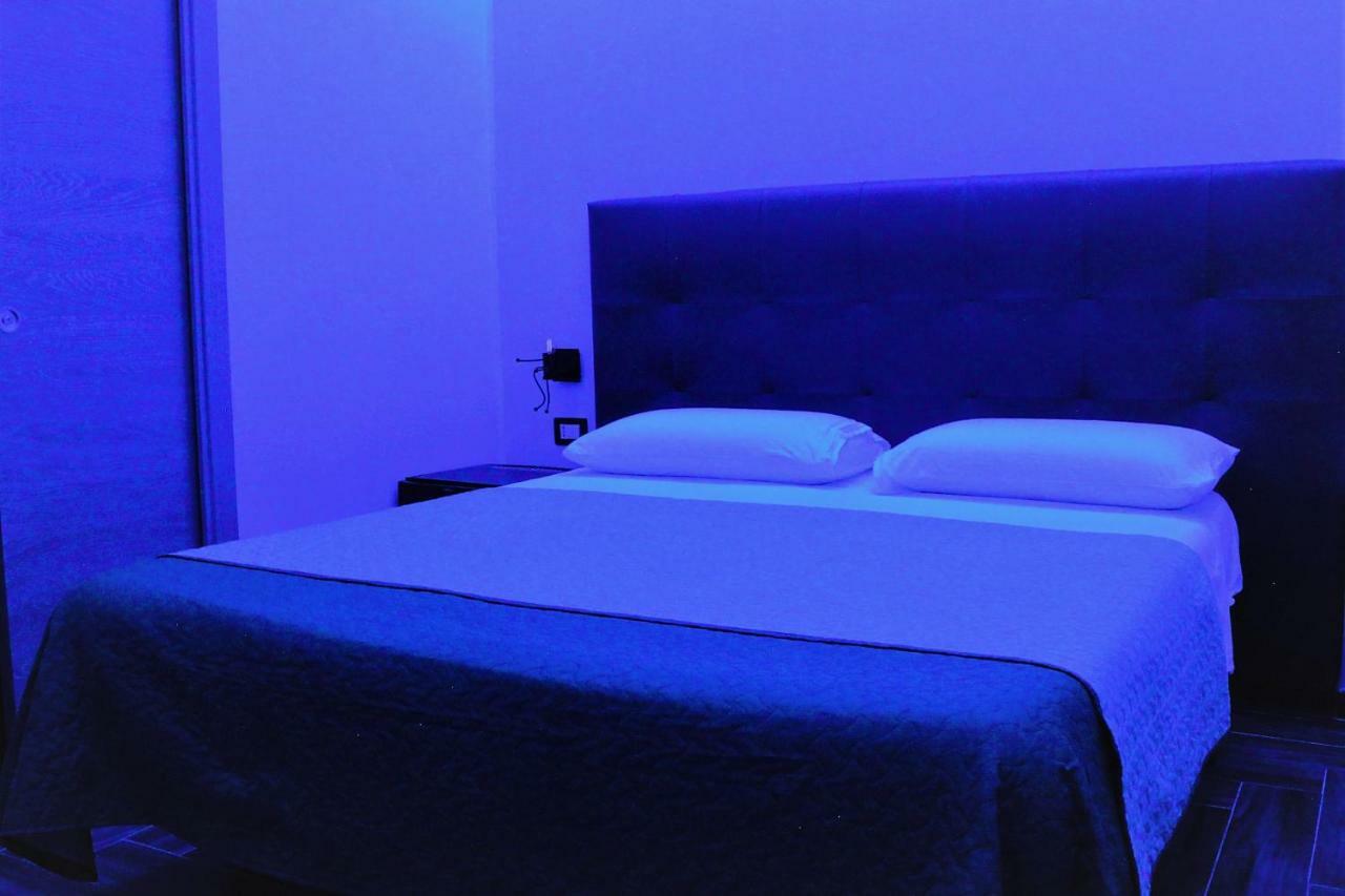 Dei Gerolomini Hotel Napoli Ngoại thất bức ảnh