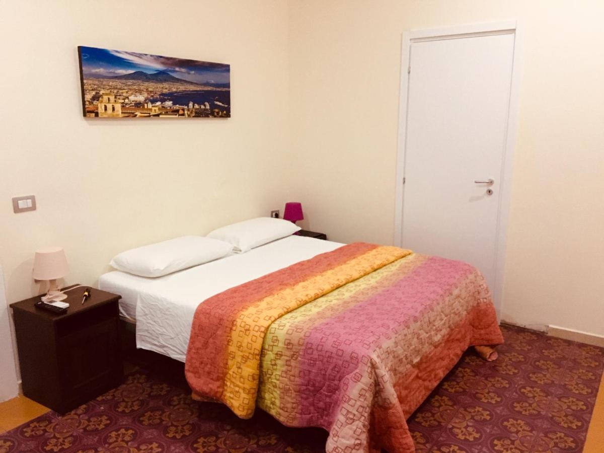 Dei Gerolomini Hotel Napoli Ngoại thất bức ảnh